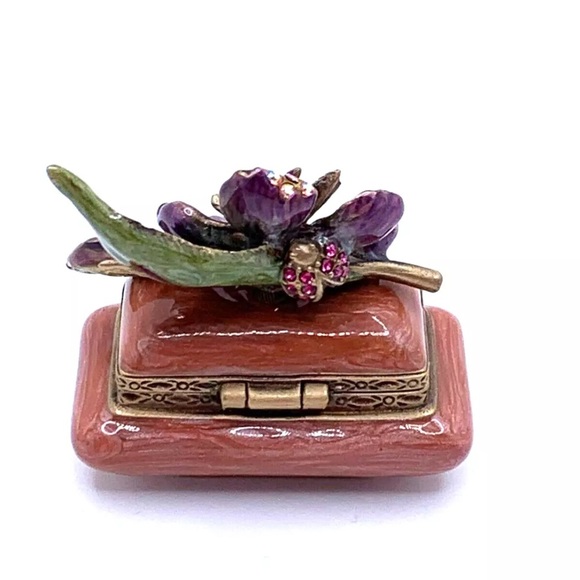 NEW Jay Strongwater "Miranda" Oleander Box 
5050 - Picture 3 of 9